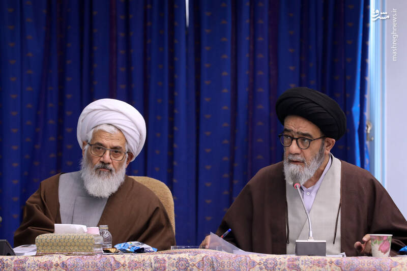 عکس/ نشست رئیسی با نمایندگان ولی فقیه و ائمه جمعه استانها