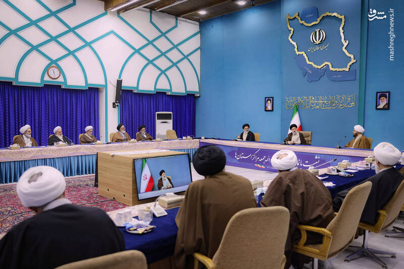 عکس/ نشست رئیسی با نمایندگان ولی فقیه و ائمه جمعه استانها