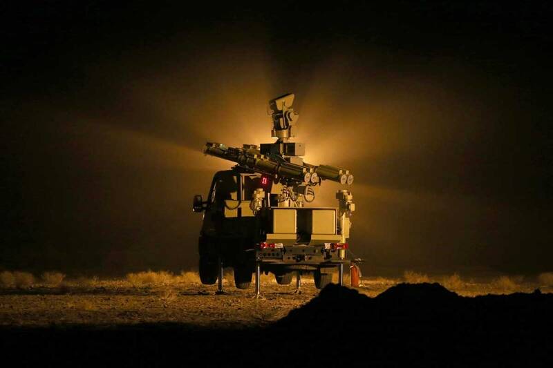 «رزم واقعی» در رزمایش پدافند/نمایش تونلهای سامانههای پدافندی