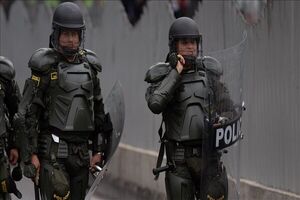 ۷۹ پلیس و ۹ کارمند در کلمبیا گروگان گرفته شدند