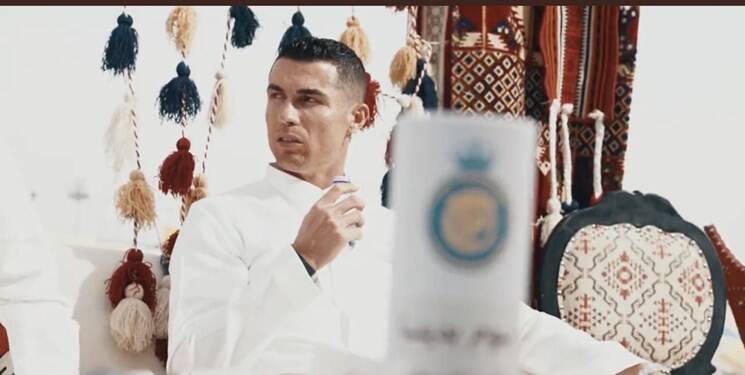 درآمد رونالدو از النصر ساعتی چند؟