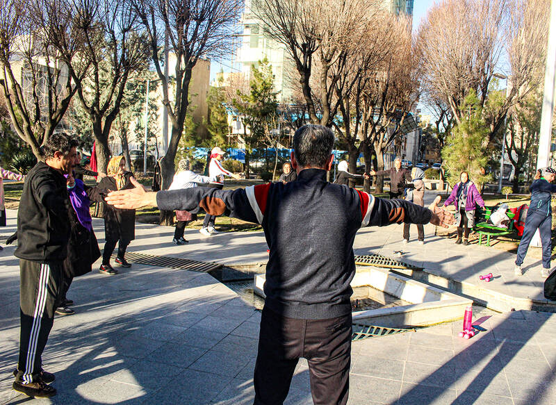 عکس/سالمندان و ورزش صبح گاهی