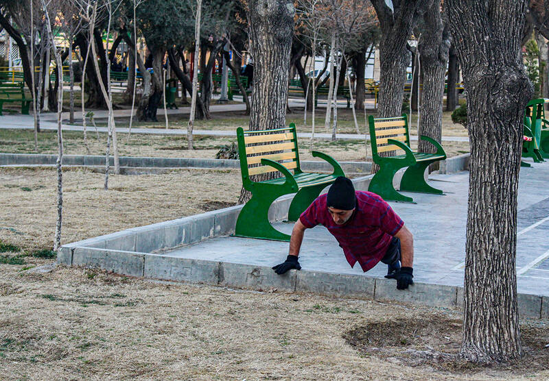 عکس/سالمندان و ورزش صبح گاهی