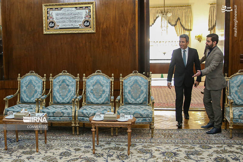 عکس/ دیدار فرستاده پادشاه عمان با مخبر