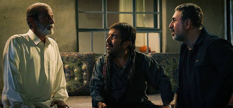 پهلوانزاده نسخه سطح پایینتری از محمدحسین مهدویان است