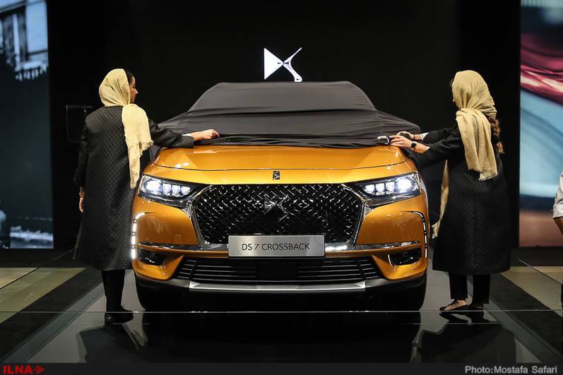 تبلیغات جنسیت زده تمامی ندارد؟ / زن را میانبر تبلیغاتی نکنید +عکس