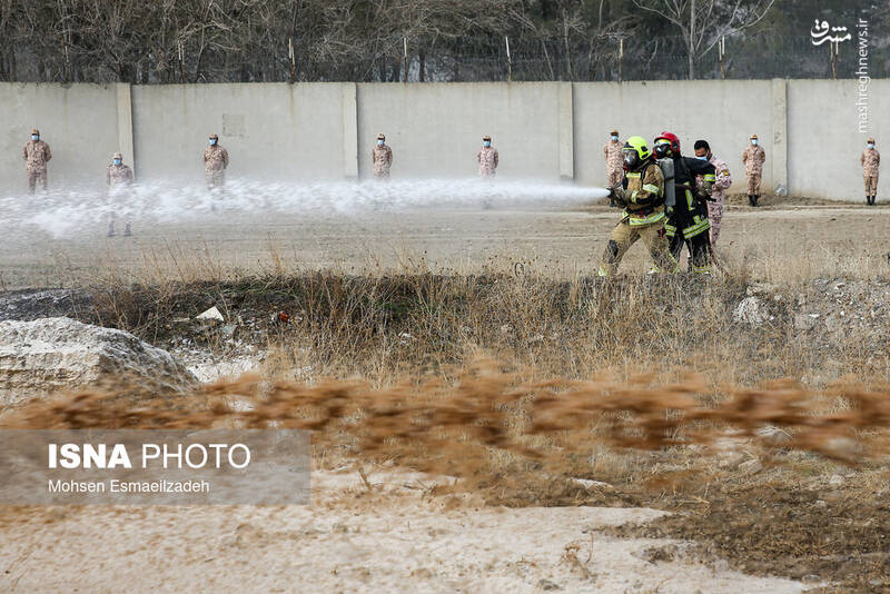 عکس/ مانور طرح اضطراری در فرودگاه مشهد