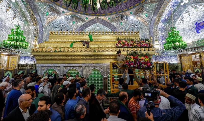 تزئین حرم امام علی(ع) در آستانه نیمه شعبان+عکس و فیلم