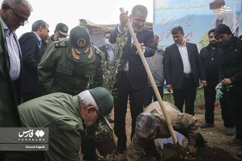 عکس/ مراسم روز درختکاری در سپاه پاسداران