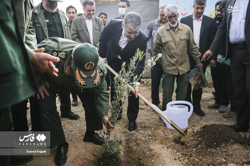 عکس/ مراسم روز درختکاری در سپاه پاسداران