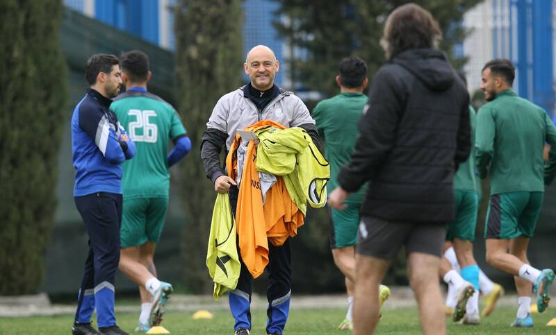 تشکر به روش ساپینتو و هنرنمایی محبی +عکس