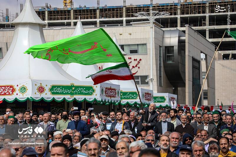 عکس/ اجتماع منتظران ظهور در مشهد