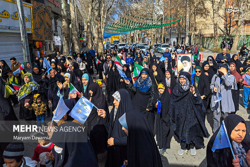 عکس/ همایش پیادهروی نیمه شعبان در بجنورد