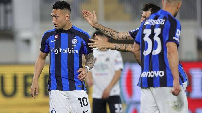 اینتر با شکست مقابل اسپتزیا به دیدار یاران طارمی میرود