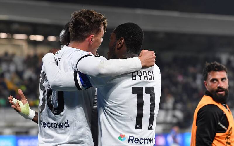 اینتر با شکست مقابل اسپتزیا به دیدار یاران طارمی میرود