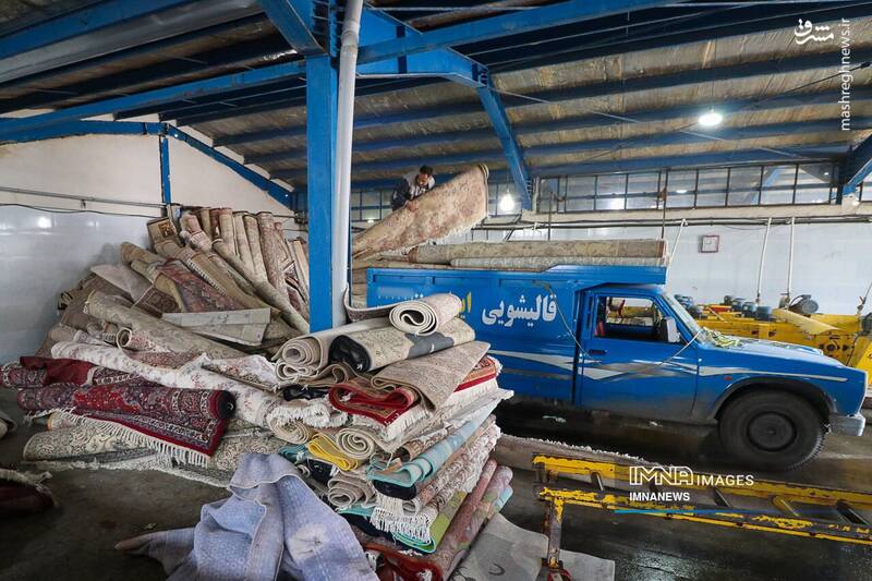 بازار پُررونق قالیشویی در آستانه نوروز