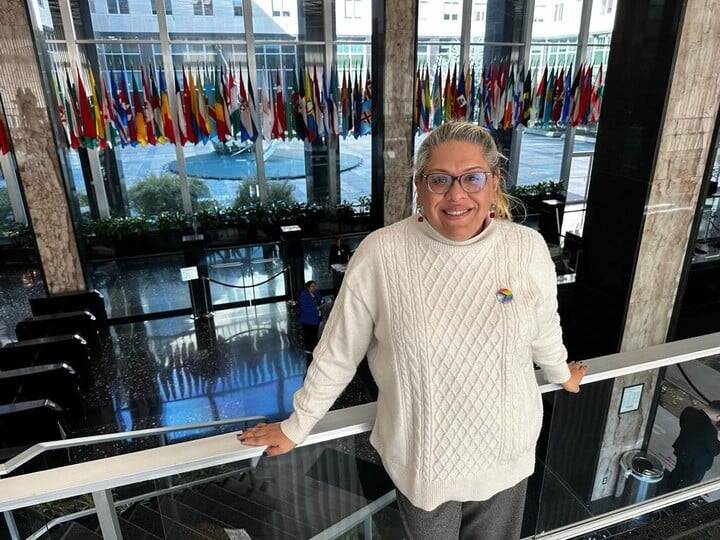 خشم افکار عمومی از ابتذال انسانیت در کاخ سفید/ «زن شجاع سال» آمریکاییها یک مرد تراجنیستی است!+عکس و فیلم