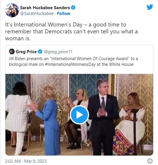 خشم افکار عمومی از ابتذال انسانیت در کاخ سفید/ «زن شجاع سال» آمریکاییها یک مرد تراجنیستی است!+عکس و فیلم