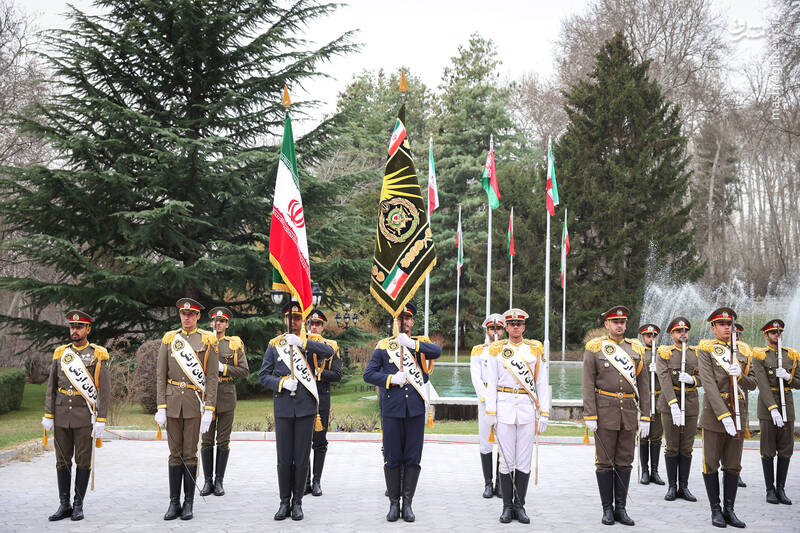 عکس/ استقبال رسمی رئیسی از رئیس جمهور بلاروس