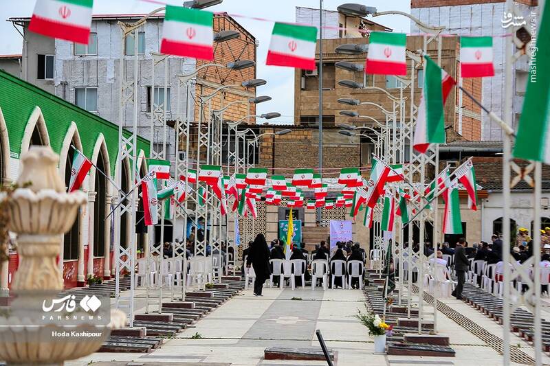 عکس/ تجلیل از مقام شامخ شهیدان در ساری