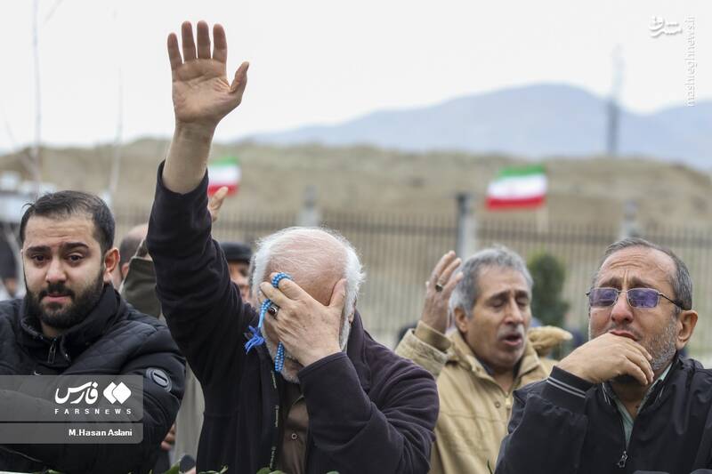 عکس/ تشییع شهید گمنام در فدراسیون کشتی