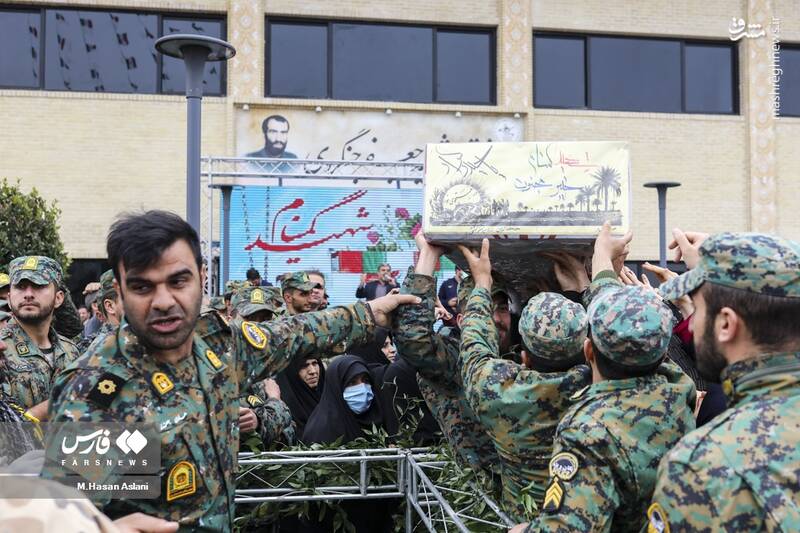 عکس/ تشییع شهید گمنام در فدراسیون کشتی