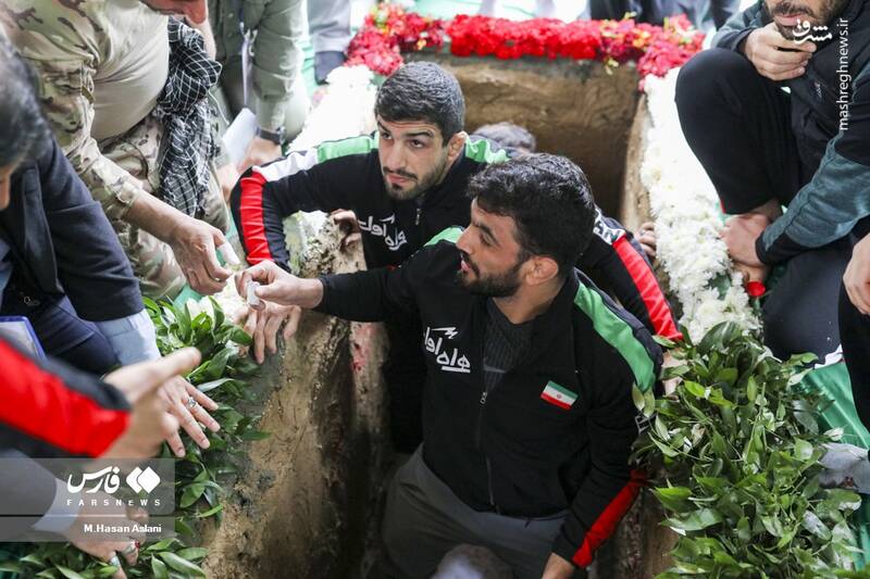 عکس/ تشییع شهید گمنام در فدراسیون کشتی