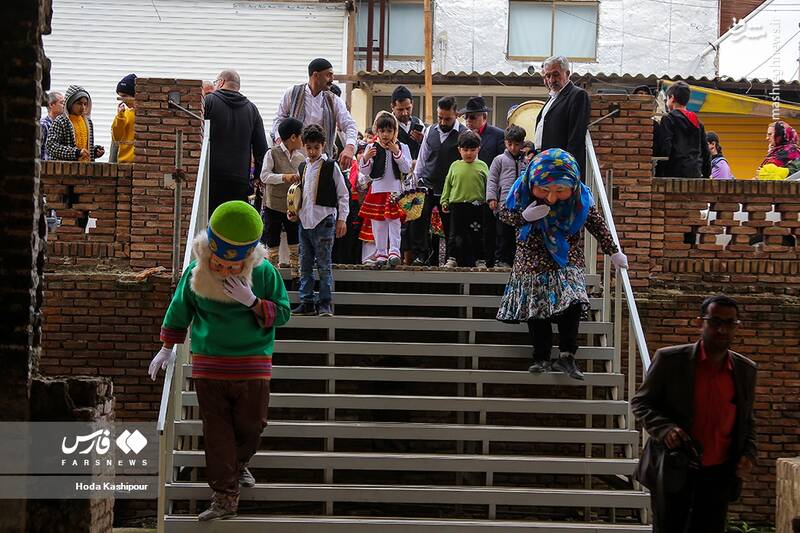 عکس/ نوروزخوانی در شهر تاریخی فرحآباد