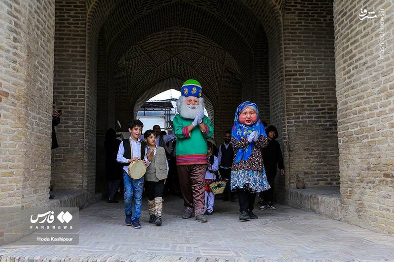 عکس/ نوروزخوانی در شهر تاریخی فرحآباد