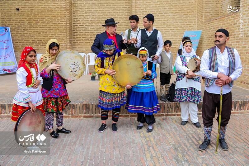 عکس/ نوروزخوانی در شهر تاریخی فرحآباد