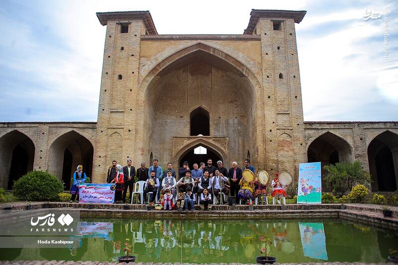 عکس/ نوروزخوانی در شهر تاریخی فرحآباد
