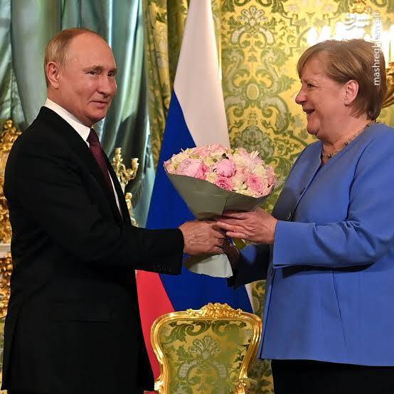 وزیر دادگستری آلمان: پوتین را دستگیر خواهیم کرد! / مراحل نهایی آموزش خدمه اوکراینی برای تانکهای غربی/ ۷۰ درصد از شهر باخموت در کنترل ارتش روسیه قرار دارد +نقشه و تصاویر