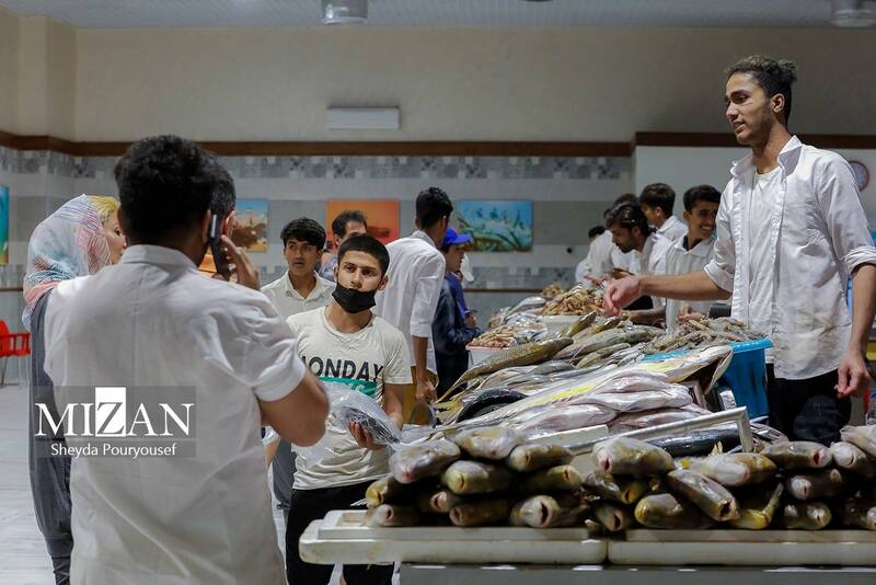 عکس/ بازار ماهی فروشهای کیش