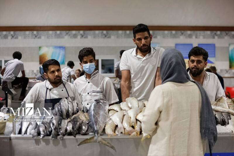 عکس/ بازار ماهی فروشهای کیش