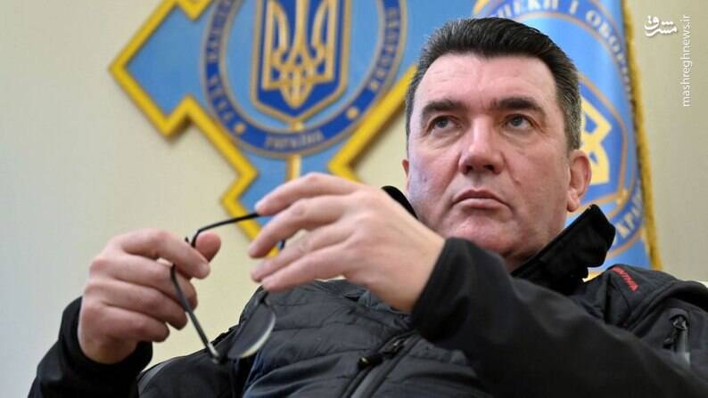 حمله پهپادهای اوکراینی به پایگاه هوایی دژانکوی در کریمه/ سال ۲۰۲۳ آخرین فرصت اوکراین برای پیروزی است/ اروپا یک میلیون گلوله توپخانه برای کییف ارسال میکند +فیلم و تصاویر