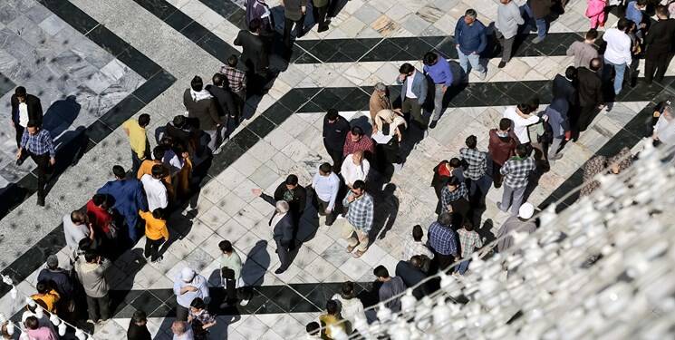 حاشیه نگاری از مراسم سخنرانی نوروزی رهبر انقلاب در حرم رضوی/ انتظارها برای دیدار یار به سر رسید