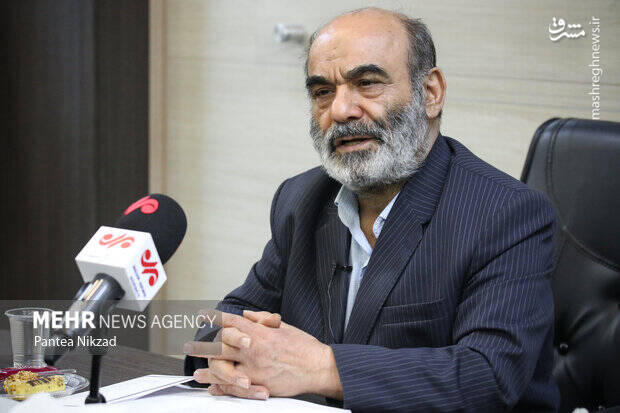 رجوی یک مارکسیست را امام جماعت زندانیان کرده بود 3