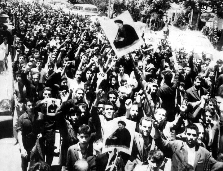 رجوی یک مارکسیست را امام جماعت زندانیان کرده بود 4