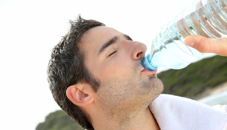 چگونه احساس خوابآلودگی در هنگام رانندگی را رفع کنیم؟