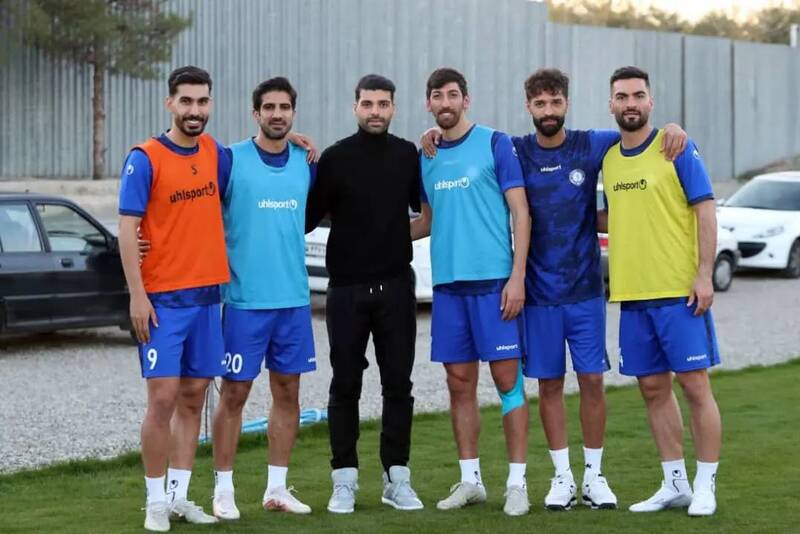 طارمی میهمان ویژه تیم لیگ برتری شد +عکس