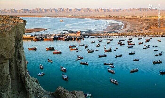 آشنایی با تالاب صورتی و گورستان جن +تصاویر