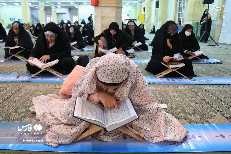 عکس/ آیین جزءخوانی قرآن کریم در همدان