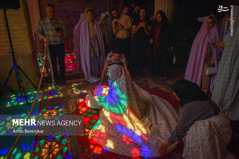 عکس/ حال و هوای نوروز در مسجد نصیرالملک