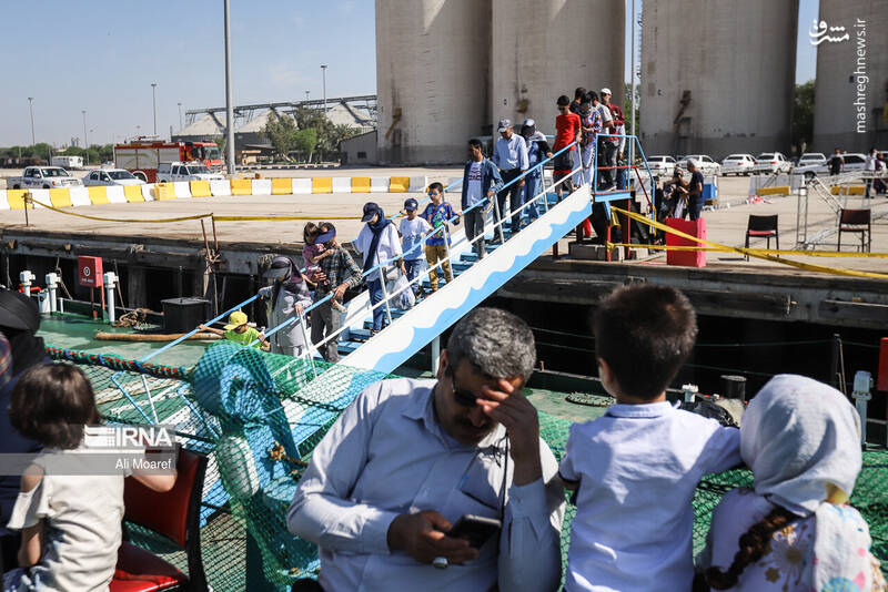 عکس/ گردشگری دریایی در نوروز