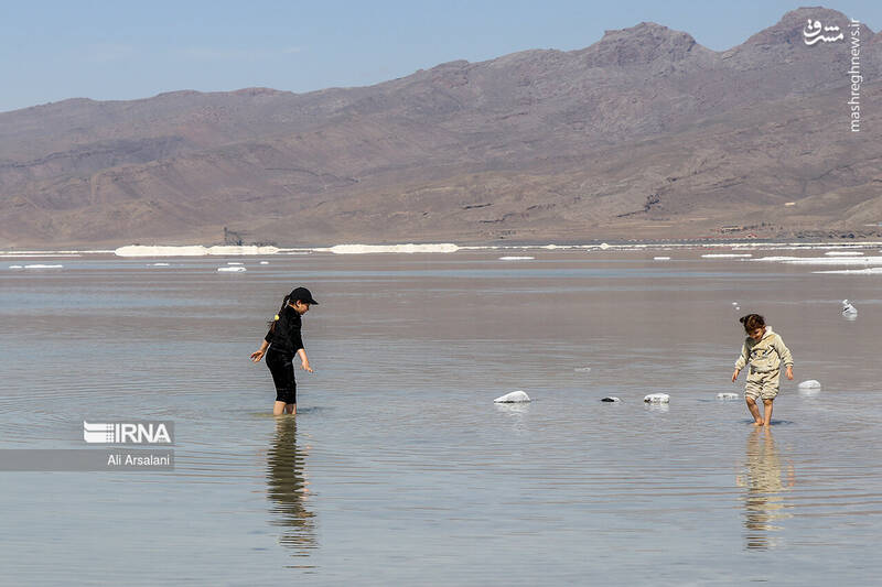 عکس/ روز طبیعت؛ دریاچه ارومیه