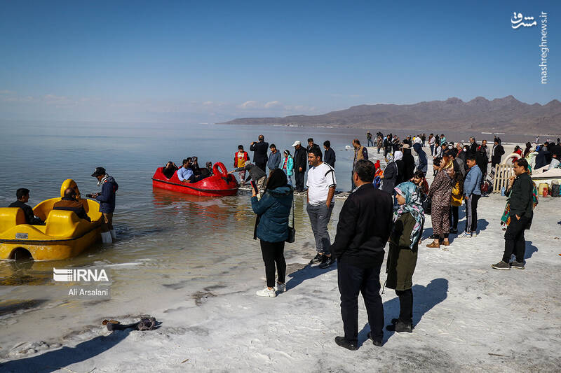 عکس/ روز طبیعت؛ دریاچه ارومیه