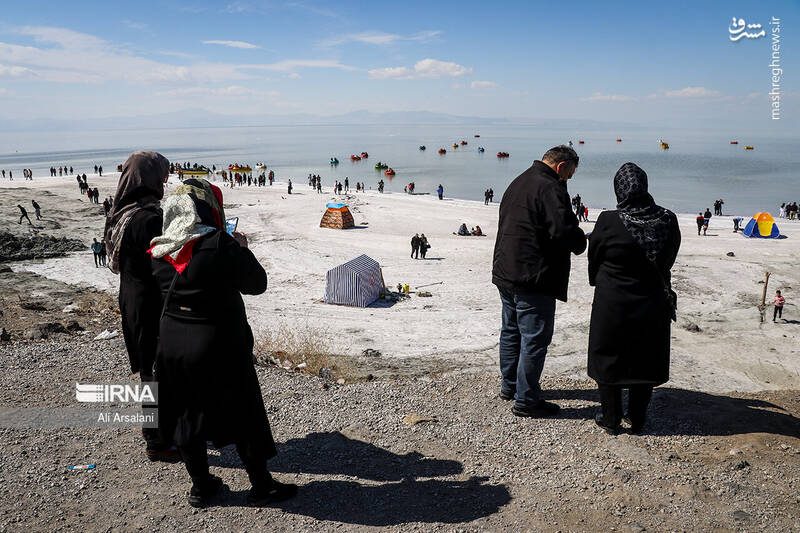 عکس/ روز طبیعت؛ دریاچه ارومیه