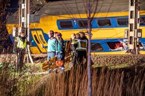تصادف مرگبار قطار مسافربری در لاحه هلند
