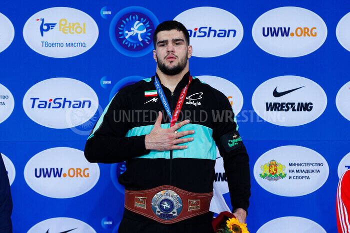 گیله مرد کشتی ایران از یک سال موفقیتاش میگوید