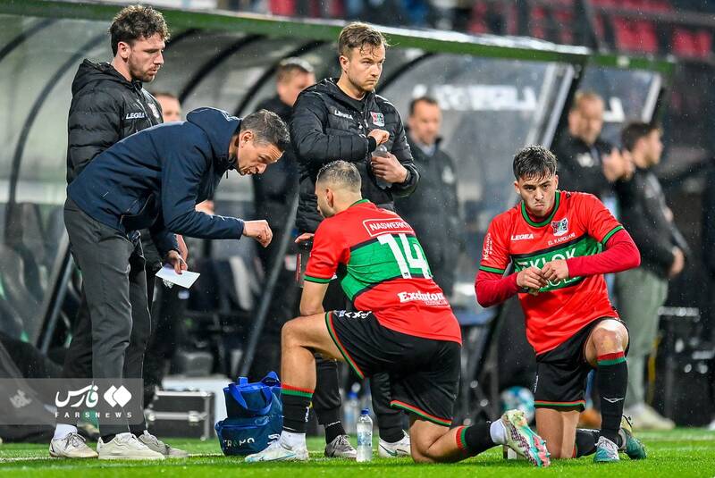 توقف یک بازی لیگ هلند برای افطار بازیکنان +فیلم و عکس